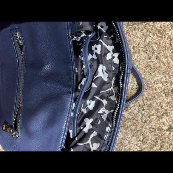 EUC Jenna Kator purse hobo crossbody I would say. Beautiful color ~ADORABLE!!~ - Picture 8 of 15